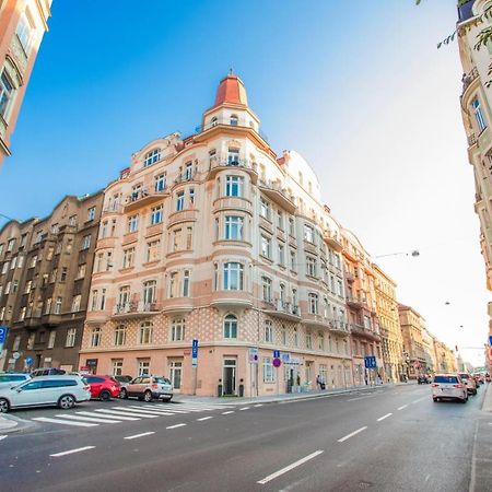 Design Studio Andel, All Historical Sights Walkable Prague Exterior photo