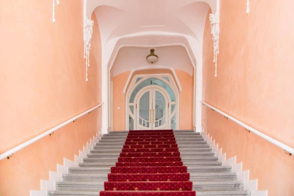 Design Studio Andel, All Historical Sights Walkable Prague Exterior photo